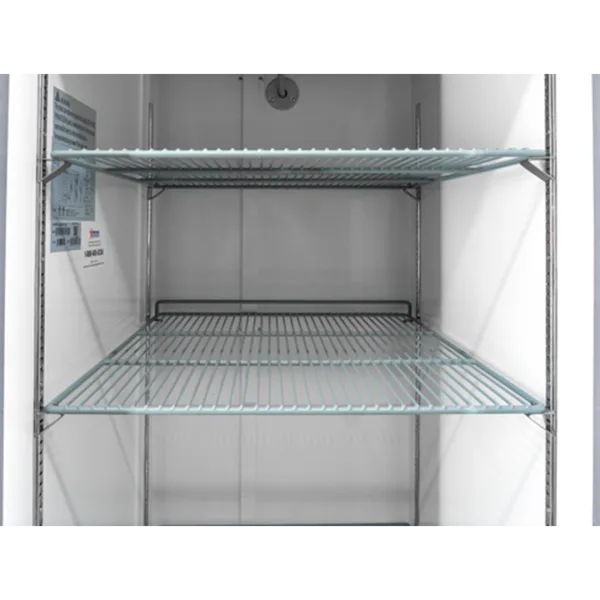 Omcan  FR-CN-0737-HC 29″ Reach-in Freezer, 1 Door, Stainless Steel, 23 cu.ft (650 L) Capacity – 110V, 1/2 HP - Continental Restaurant Equipment