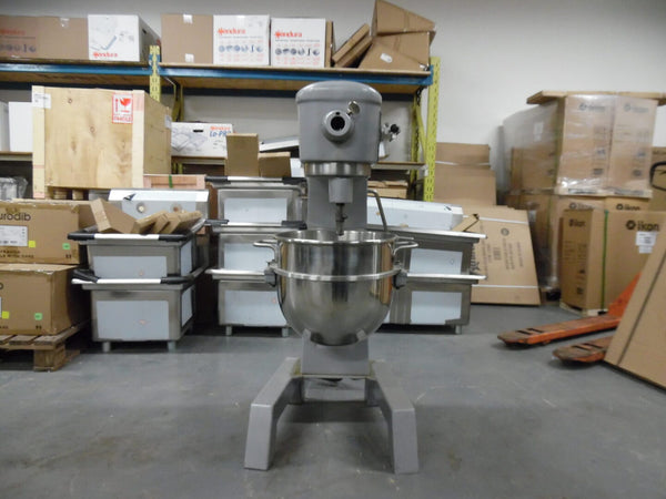 Used Hobart 30 Quart Dough mixer 240V phase 3 Refurbished