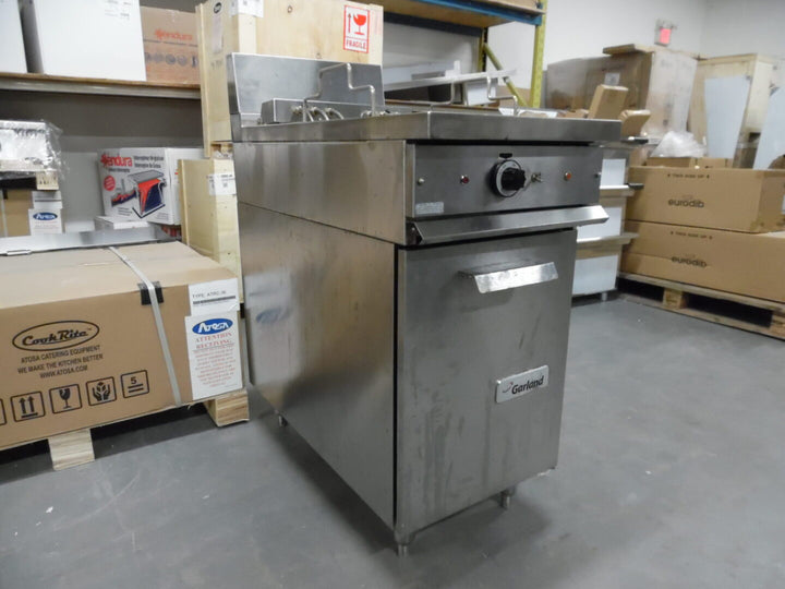 Used Garland Double Basket Fryer 208V Floor Model - Continental Restaurant Equipment