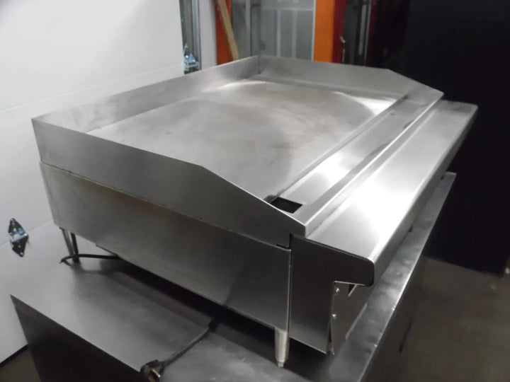 Used 36" Thermostatic Griddle Gas Therma-Tek TC36-36TG - Continental Restaurant Equipment