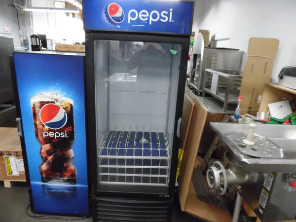 Used Pop Cooler 31″ Wide One Glass Door 4 Shelves
