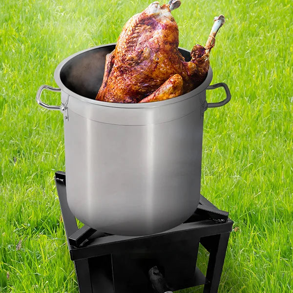 Omcan  CE-CN-0065 15.5” x 15.5” Portable Outdoor Propane Burner – 65,000 BTU - Continental Restaurant Equipment